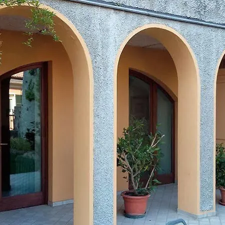 Tiziana Garnì Gargnano