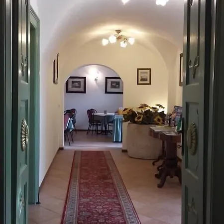 Otel Tiziana Garni